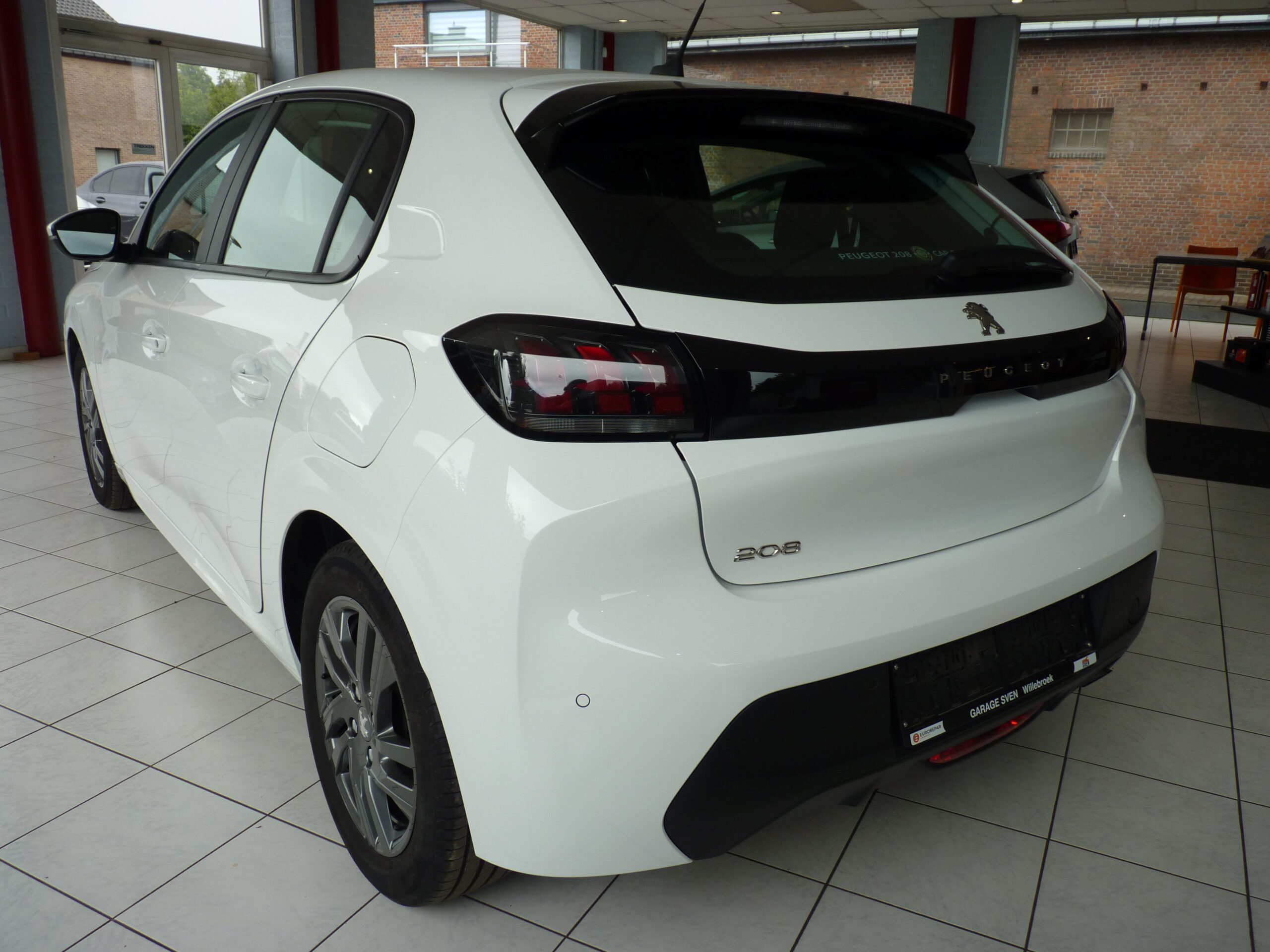 Peugeot 208 1.2 Active 3