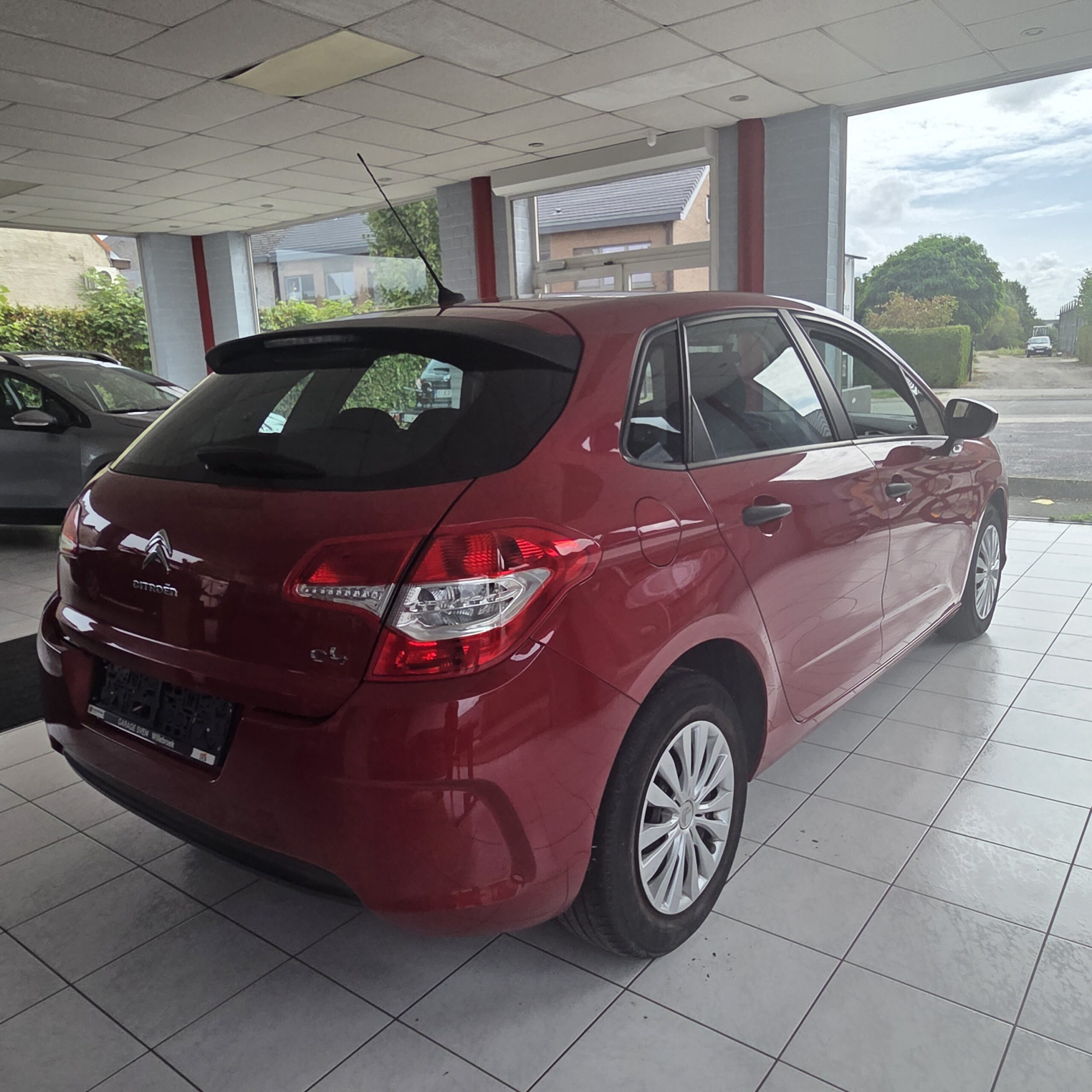Citroën C4 1.4 Vti 9